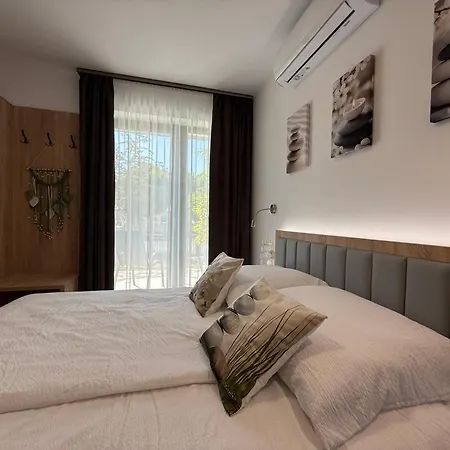 Zen Apartmanhaz