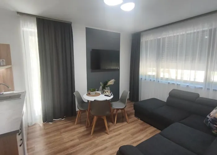 Zen Apartmanhaz 3*