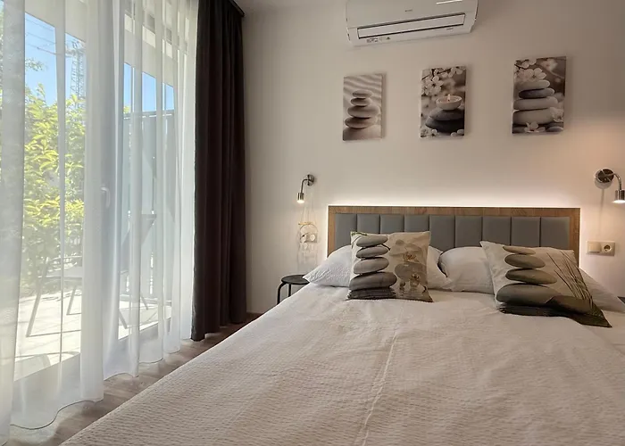 Zen Apartmanhaz 3*